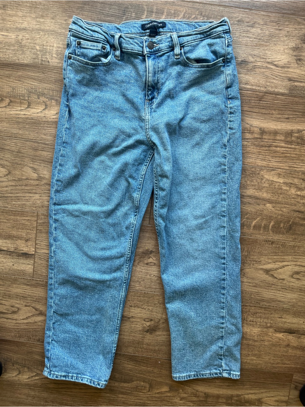 Calvin Klein Jeans Women’s Sz 8 Light Wash Straight Leg Denim Y2K